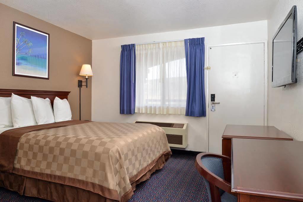 Rodeway Inn San Ysidro Near The Border San Diego Exterior photo